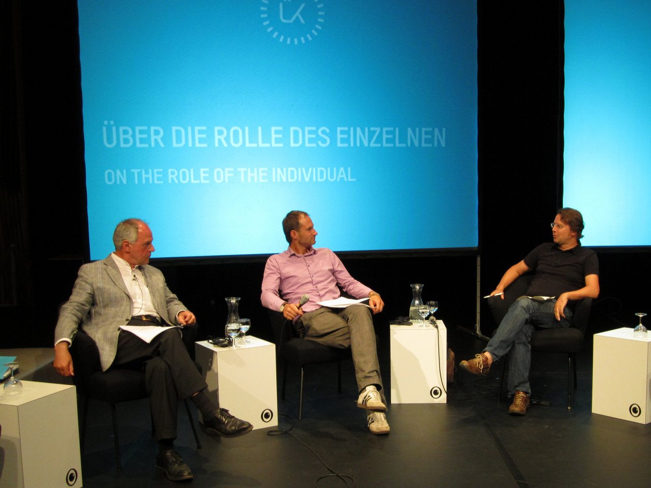 20.08.2011 | 14:00-15:15 Uhr | Über die Grenzen individuellen Handelns | Wilhelm Schmid &  Martin Unfried im Streitgespräch | Moderation: Tilman Santarius